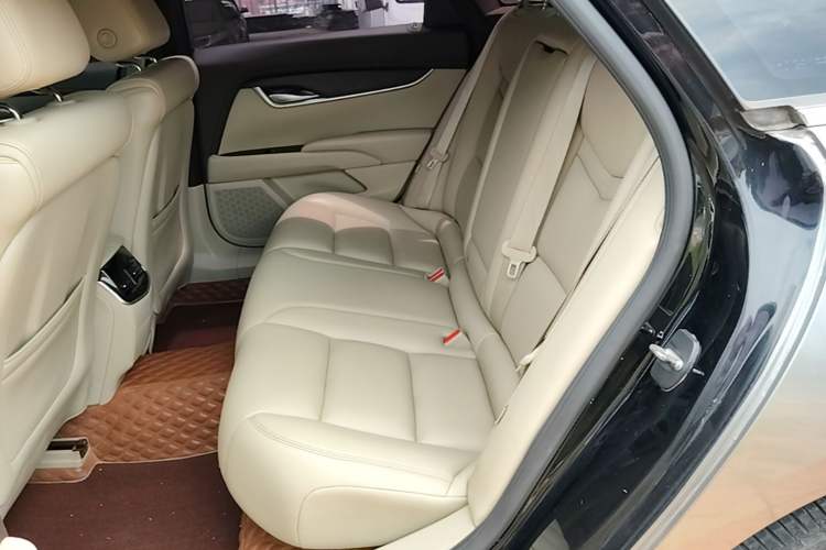 Used Cadillac XTS 2017 28T Tech Edition Left Rear Seat