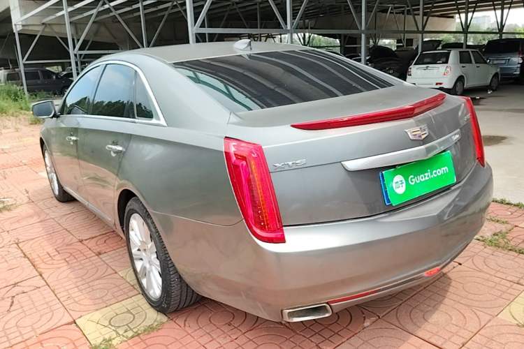 Used Cadillac XTS 2017 28T Tech Edition Rear Left 45 Deg