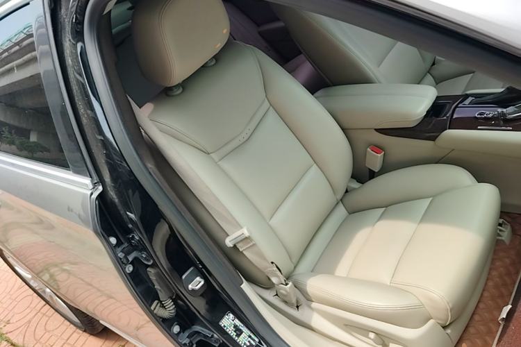 Used Cadillac XTS 2017 28T Tech Edition Right Front Seat
