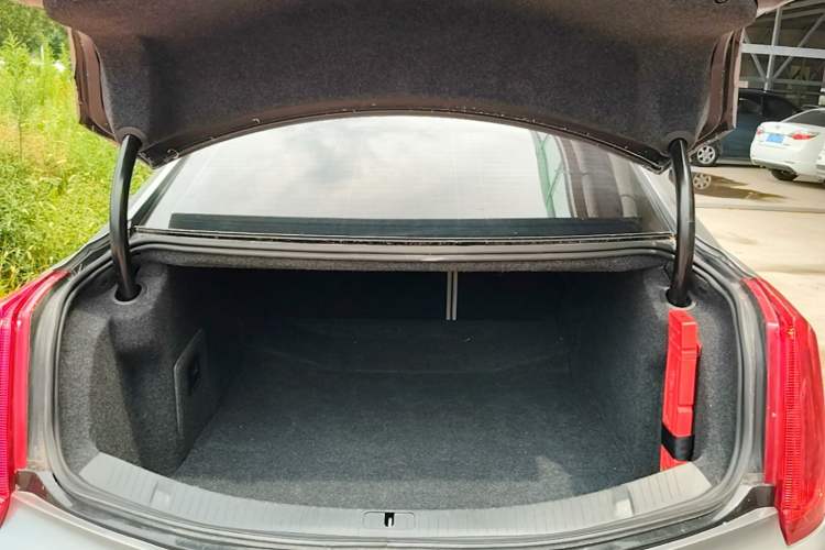 Used Cadillac XTS 2017 28T Tech Edition Trunk