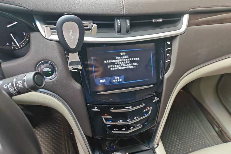 Used Cadillac XTS 2017 28T Elite Model Audio And AC Panel