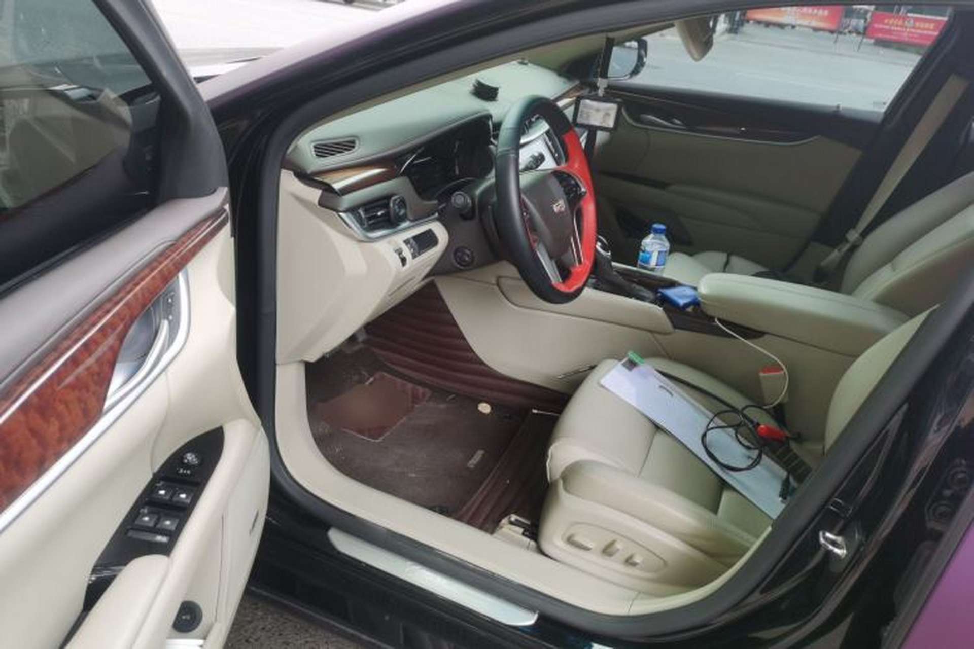Used Cadillac XTS 2017 28T Elite Model Driver Seat