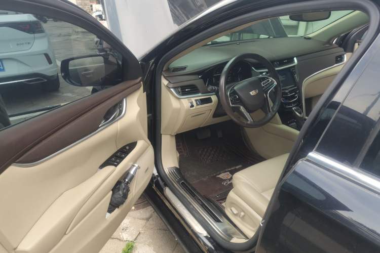 Used Cadillac XTS 2017 28T Tech Edition Driver Seat