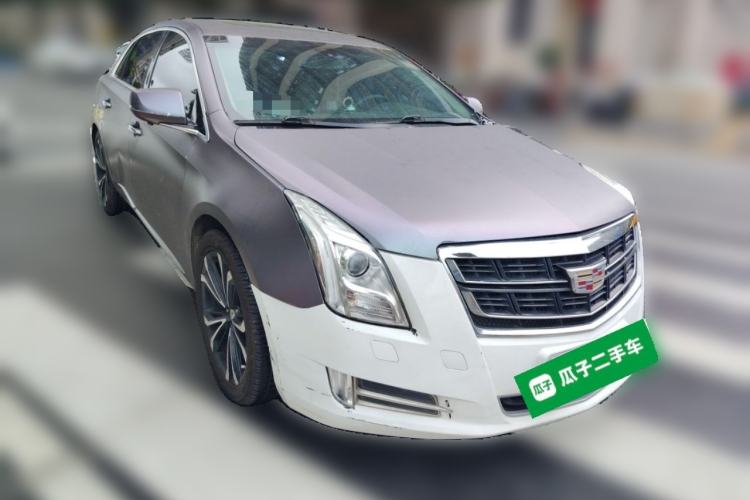 Used Cadillac XTS 2017 28T Tech Edition Front Right 45 Deg