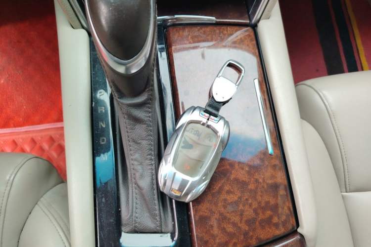 Used Cadillac XTS 2017 28T Tech Edition Vehicle Key