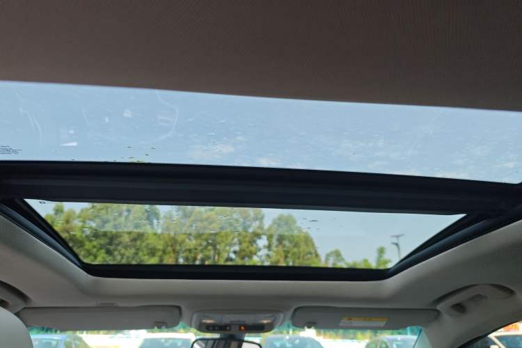 Used Cadillac XTS 2017 28T Tech Edition Headliner