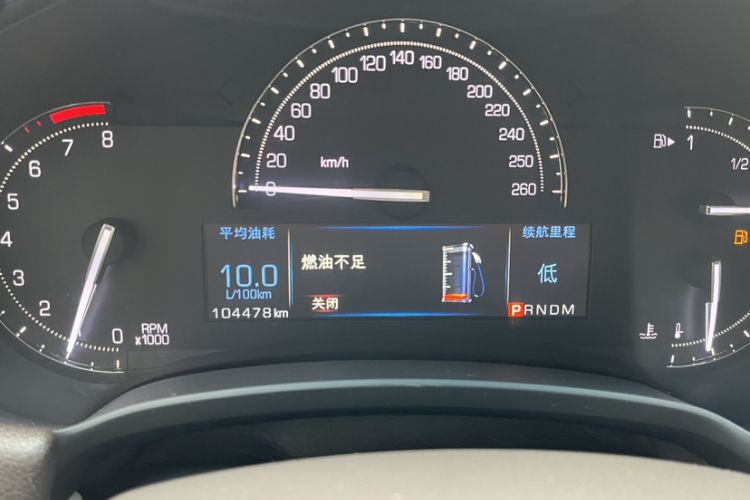 Used Cadillac XTS 2017 28T Tech Edition Odometer Close Up