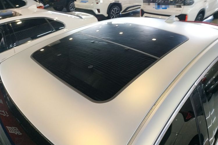 Used Cadillac XTS 2017 28T Tech Edition Roof