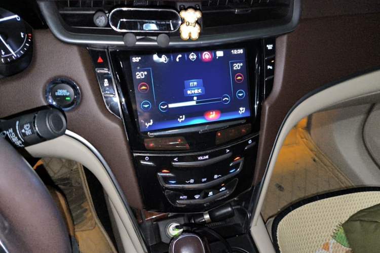 Used Cadillac XTS 2017 28T Tech Edition Audio And AC Panel
