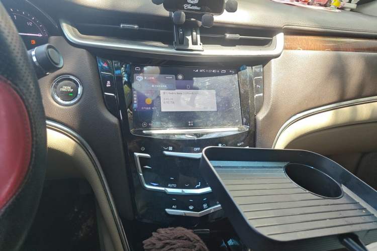 Used Cadillac XTS 2017 28T Elite Model Audio And AC Panel