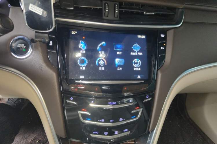 Used Cadillac XTS 2017 28T Tech Edition Audio And AC Panel