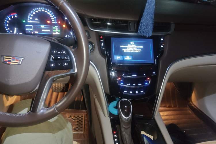 Used Cadillac XTS 2017 28T Elite Model Audio And AC Panel