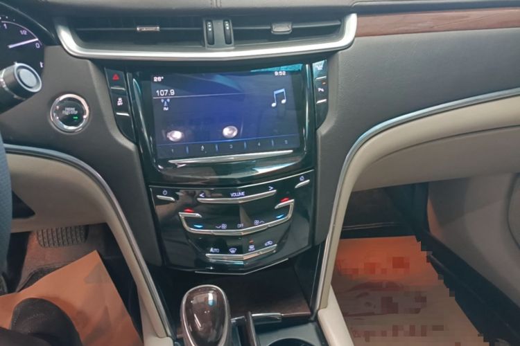 Used Cadillac XTS 2017 28T Elite Model Audio And AC Panel