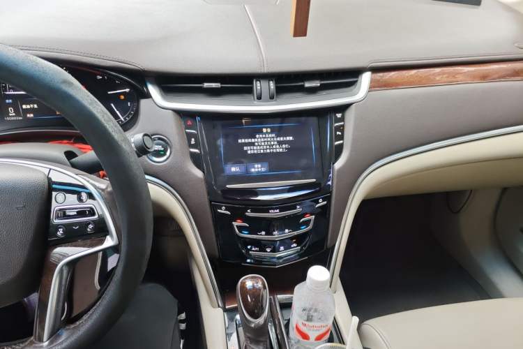 Used Cadillac XTS 2017 28T Elite Model Audio And AC Panel