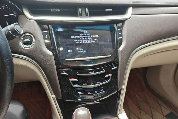 Used Cadillac XTS 2017 28T Tech Edition Audio And AC Panel