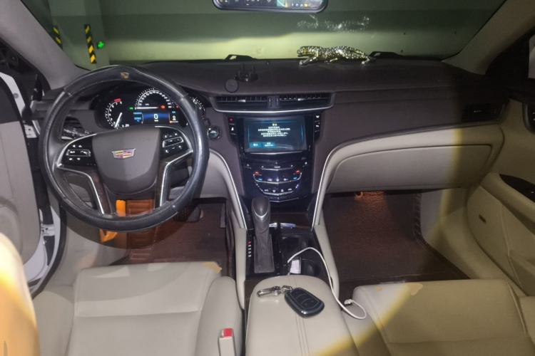 Used Cadillac XTS 2017 28T Tech Edition Center Console