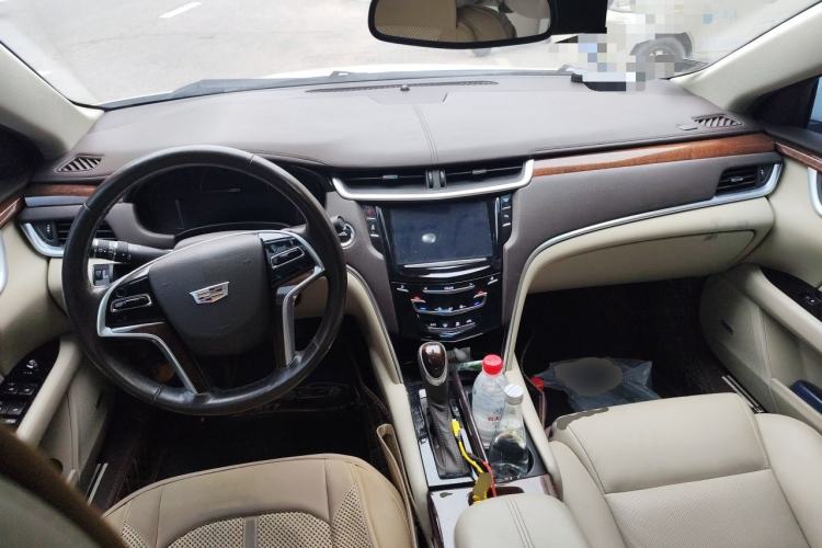 Used Cadillac XTS 2017 28T Elite Model Center Console