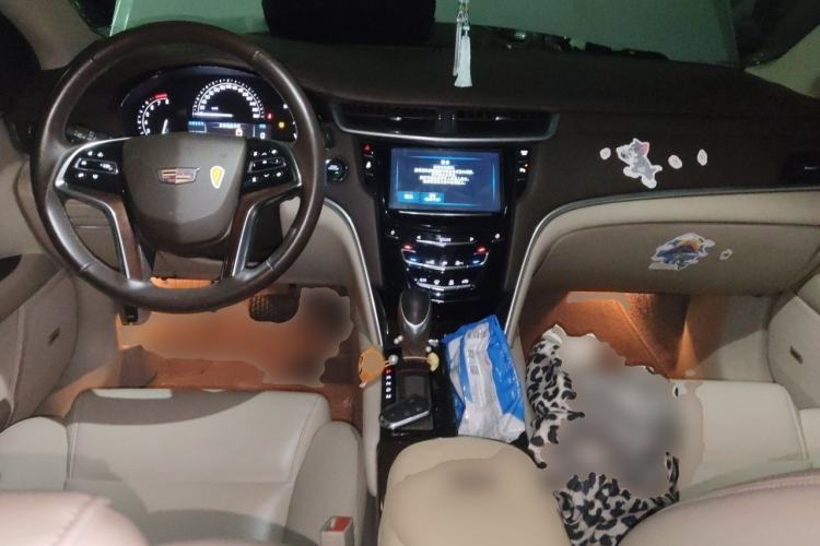 Used Cadillac XTS 2017 28T Tech Edition Center Console