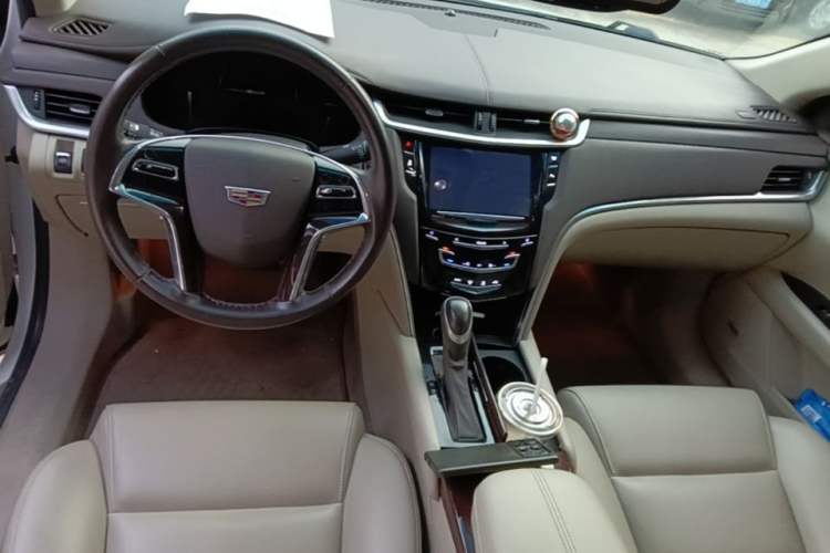 Used Cadillac XTS 2017 28T Tech Edition Center Console