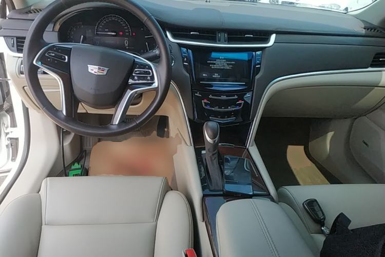 Used Cadillac XTS 2017 28T Tech Edition Center Console