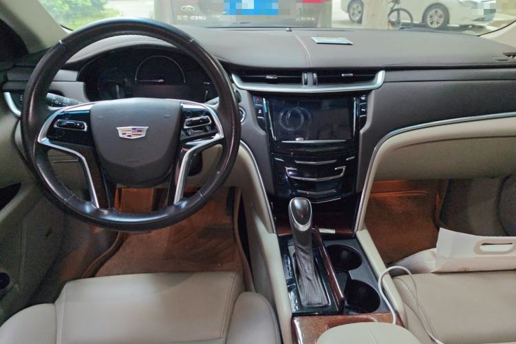 Used Cadillac XTS 2017 28T Tech Edition Center Console