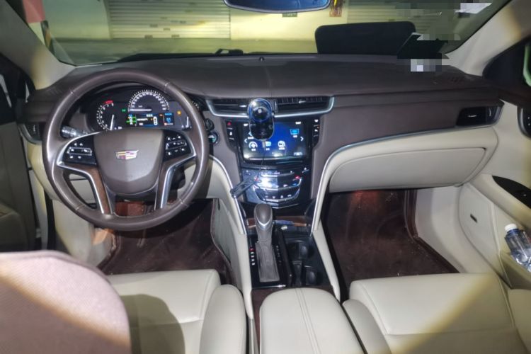 Used Cadillac XTS 2017 28T Tech Edition Center Console
