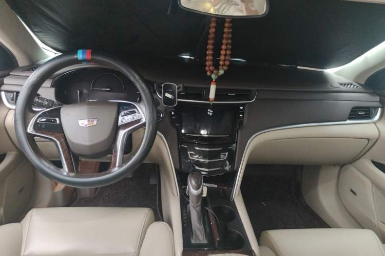 Used Cadillac XTS 2017 28T Tech Edition Center Console