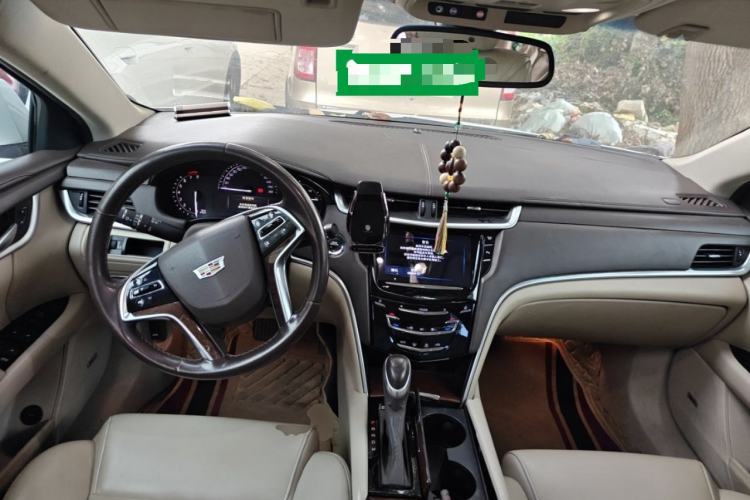 Used Cadillac XTS 2017 28T Tech Edition Center Console