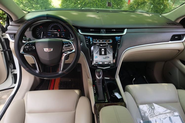 Used Cadillac XTS 2017 28T Tech Edition Center Console
