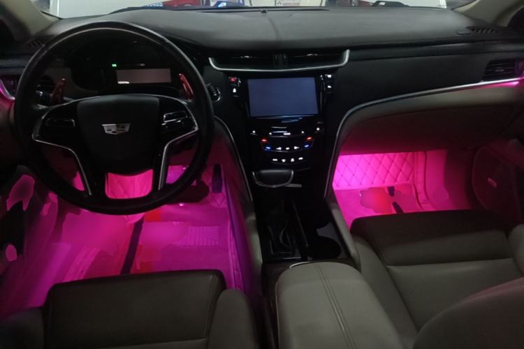 Used Cadillac XTS 2017 28T Tech Edition Center Console