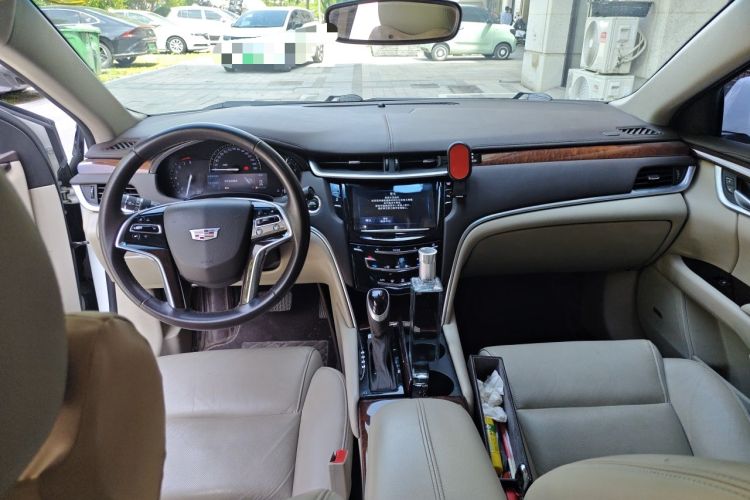 Used Cadillac XTS 2017 28T Elite Model Center Console
