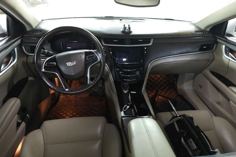 Used Cadillac XTS 2017 28T Tech Edition Center Console