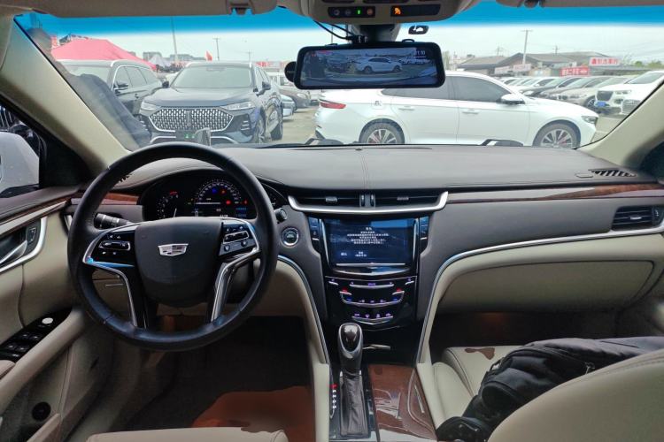 Used Cadillac XTS 2017 28T Elite Model Center Console