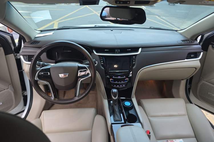 Used Cadillac XTS 2017 28T Tech Edition Center Console