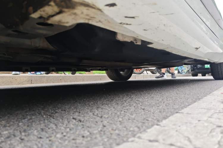 Used Cadillac XTS 2017 28T Elite Model Chassis Front Left