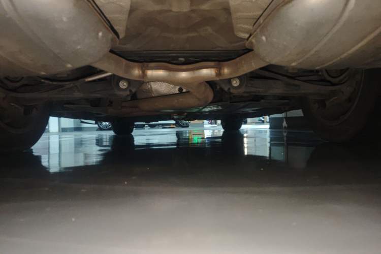 Used Cadillac XTS 2017 28T Tech Edition Chassis Rear