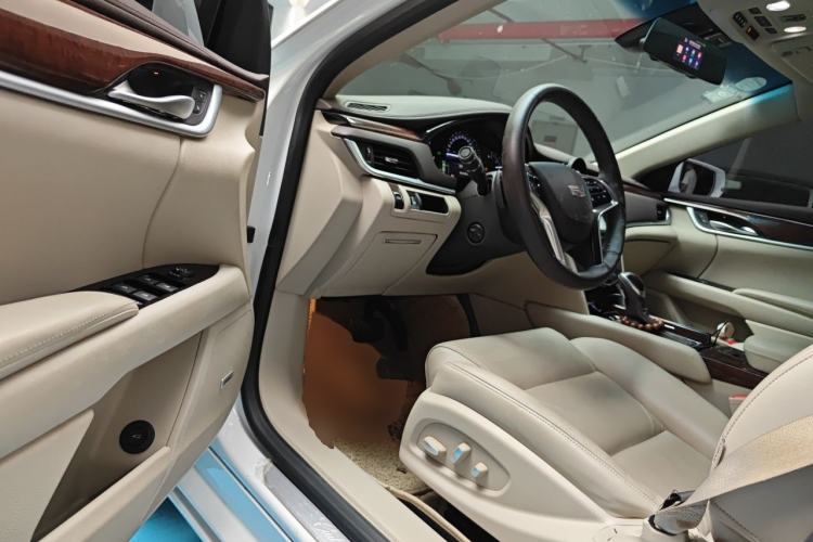 Used Cadillac XTS 2017 28T Elite Model Driver Seat