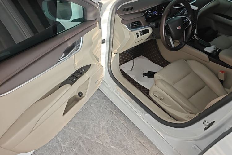 Used Cadillac XTS 2017 28T Tech Edition Driver Seat