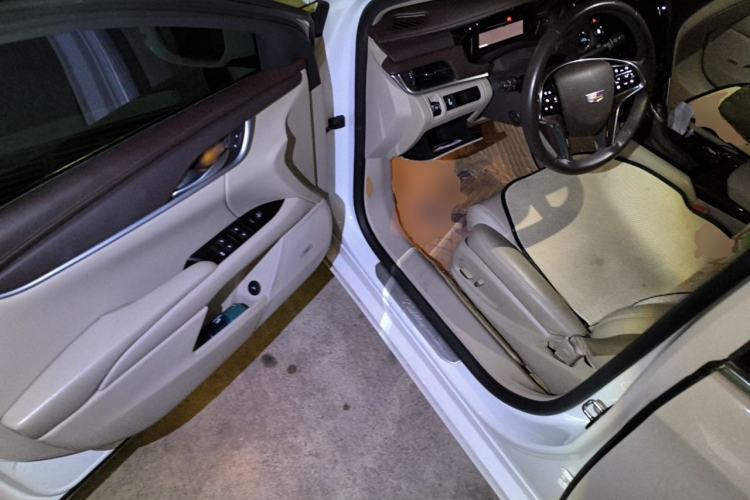 Used Cadillac XTS 2017 28T Tech Edition Driver Seat