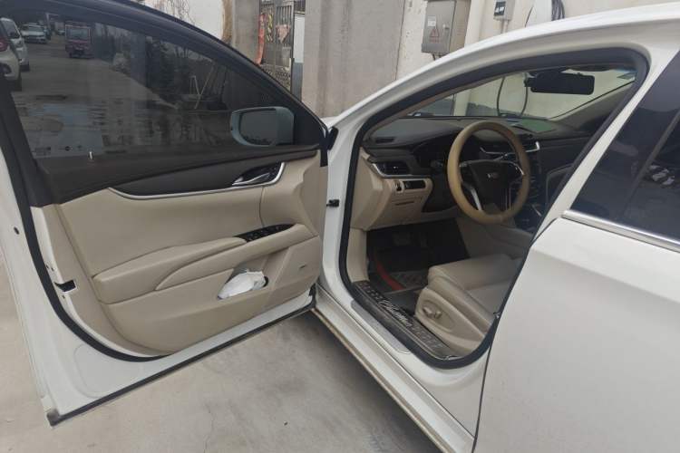 Used Cadillac XTS 2017 28T Tech Edition Driver Seat