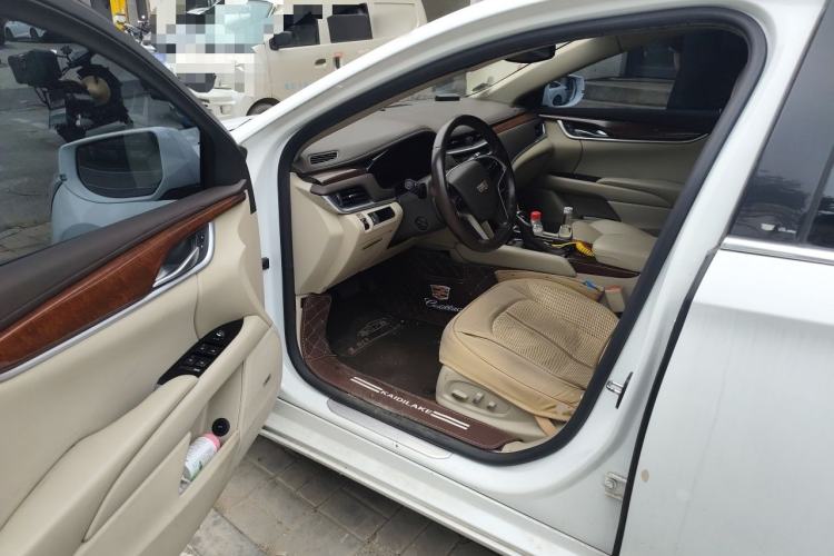 Used Cadillac XTS 2017 28T Elite Model Driver Seat