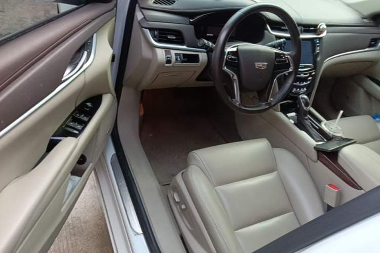 Used Cadillac XTS 2017 28T Tech Edition Driver Seat