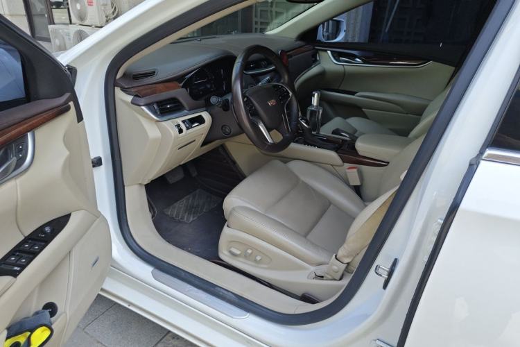 Used Cadillac XTS 2017 28T Elite Model Driver Seat