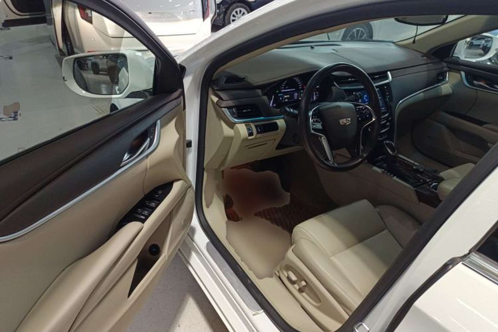 Used Cadillac XTS 2017 28T Tech Edition Driver Seat