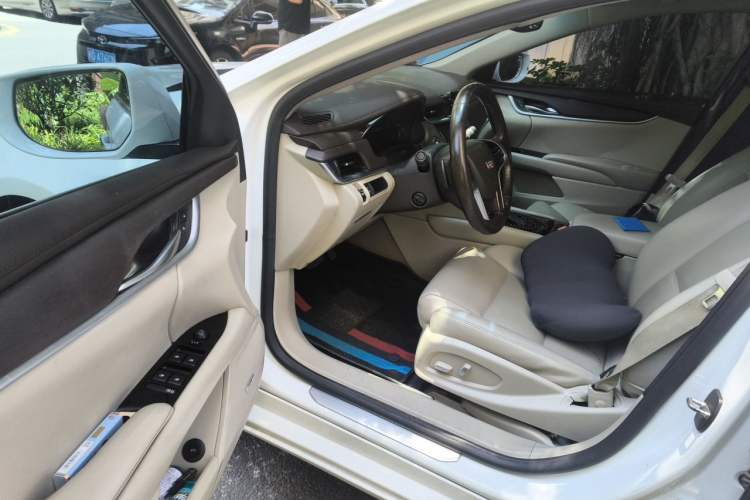 Used Cadillac XTS 2017 28T Elite Model Driver Seat