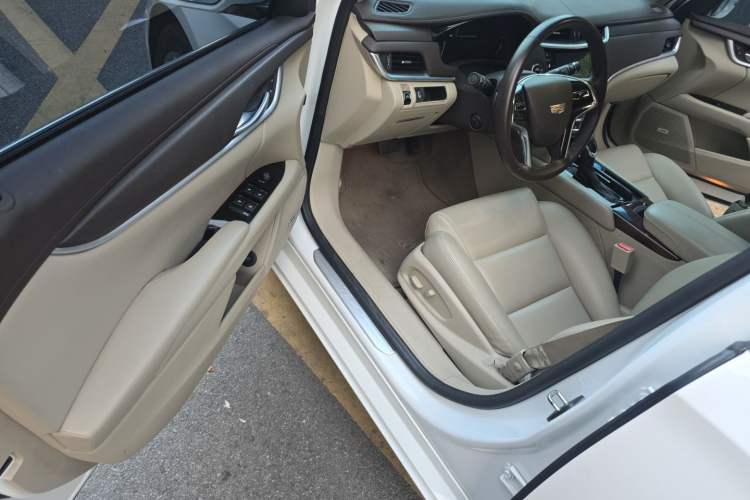 Used Cadillac XTS 2017 28T Tech Edition Driver Seat