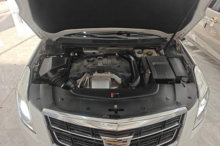Used Cadillac XTS 2017 28T Tech Edition Engine Bay