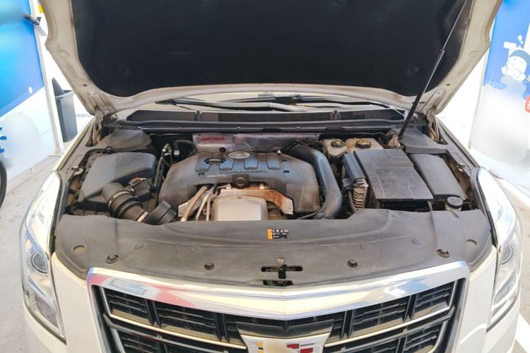Used Cadillac XTS 2017 28T Elite Model Engine Bay
