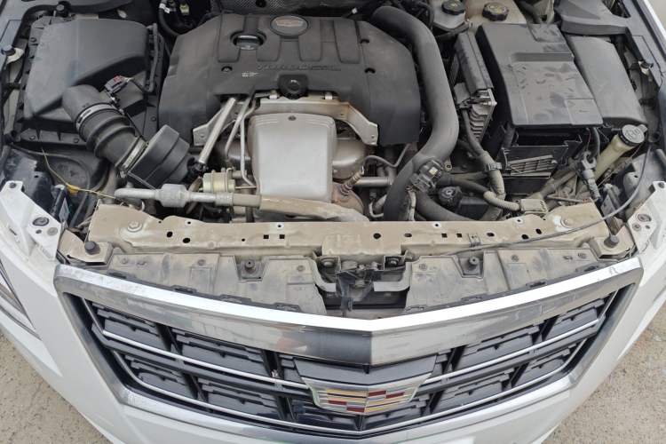 Used Cadillac XTS 2017 28T Tech Edition Engine Bay