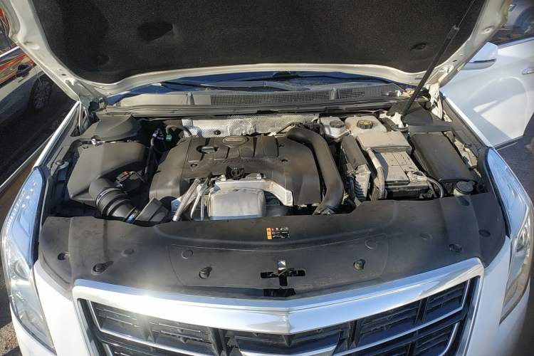 Used Cadillac XTS 2017 28T Elite Model Engine Bay